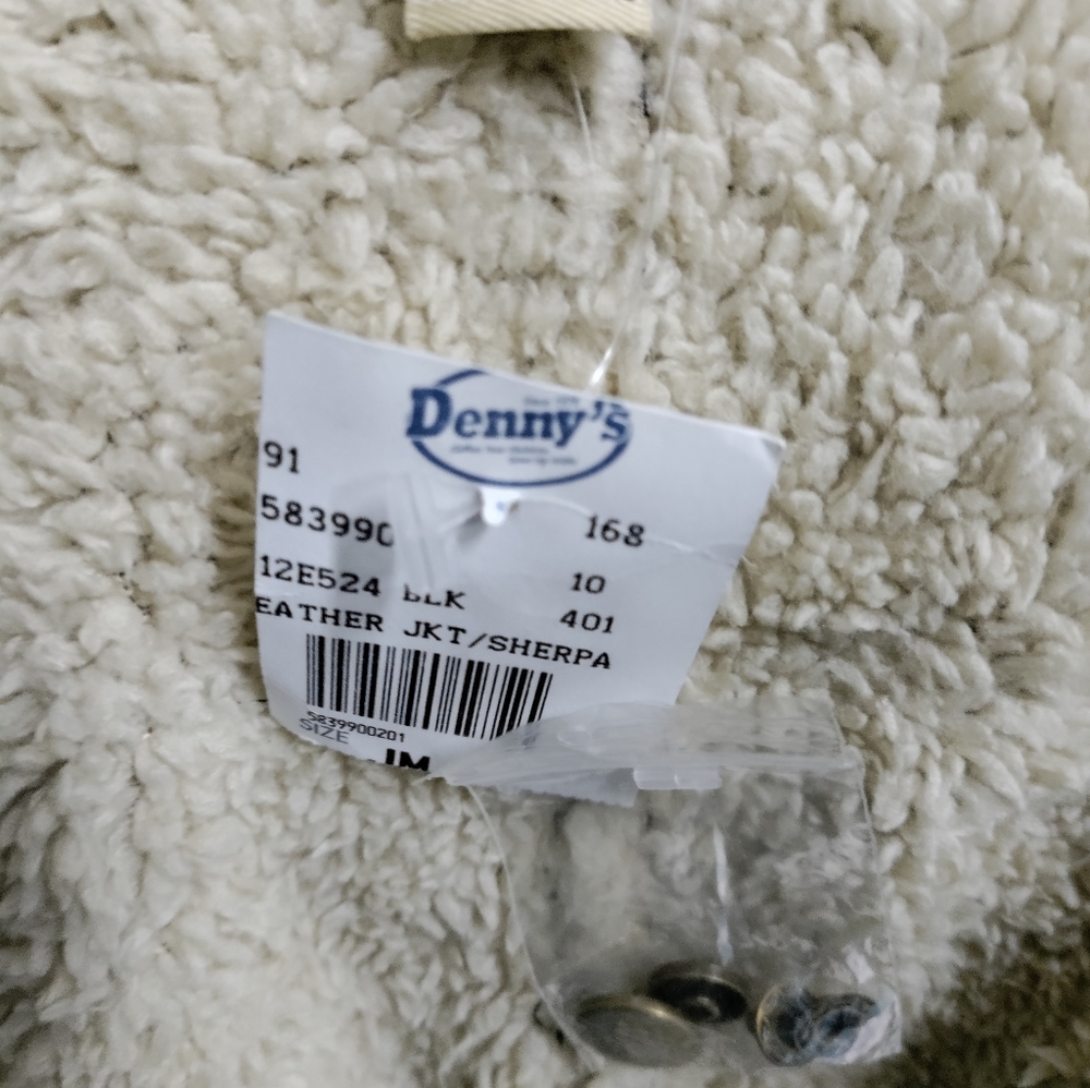 Woman's jacket - Picture 3 of 4